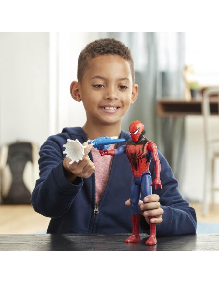 FIGURA SPIDERMAN TITAN CON ACCESORIOS