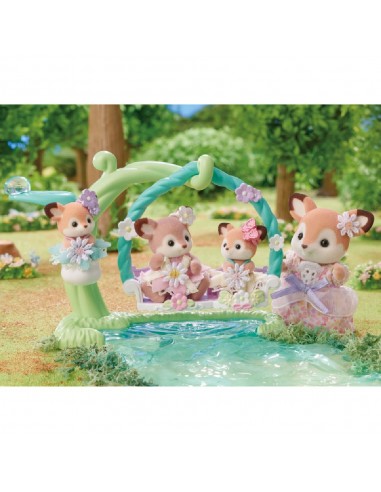 Sylvanian Families Bebé Ciervo Columpio Floral