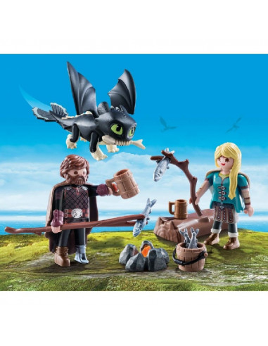PLAYMOBIL  HIPO Y ASTRID CON BEBE...