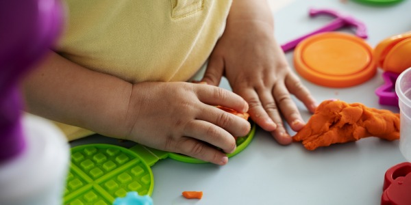 Disfruta y crea con juegos Play-Doh